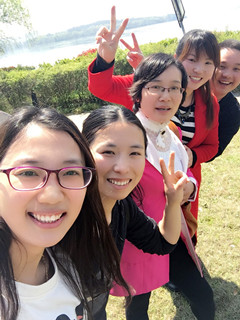 4月份公司組織春游，拓展文化知識(shí)，砥礪精神情操。
